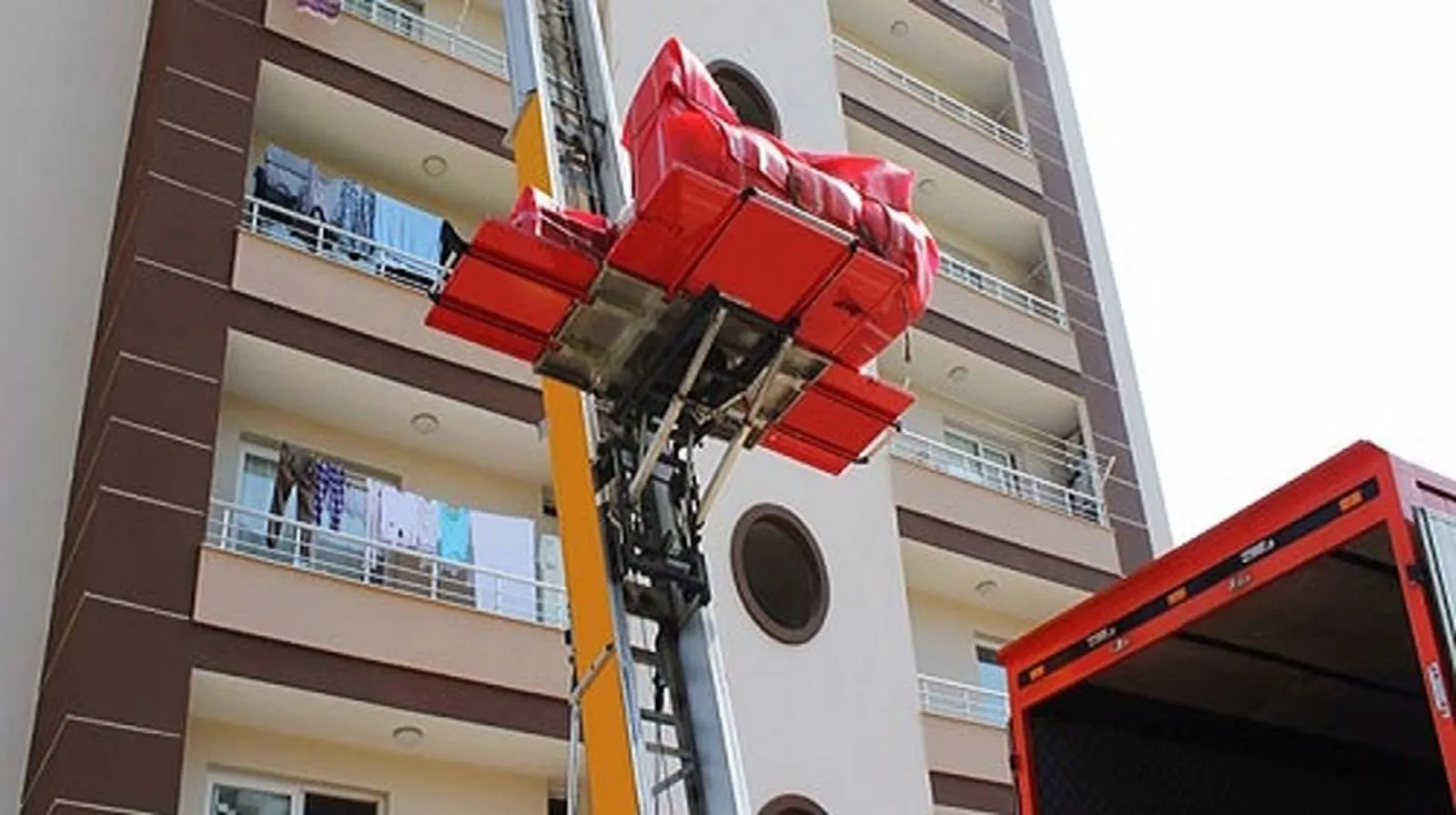 Maltepe evden eve nakliyat profesyonel ekip ve araç